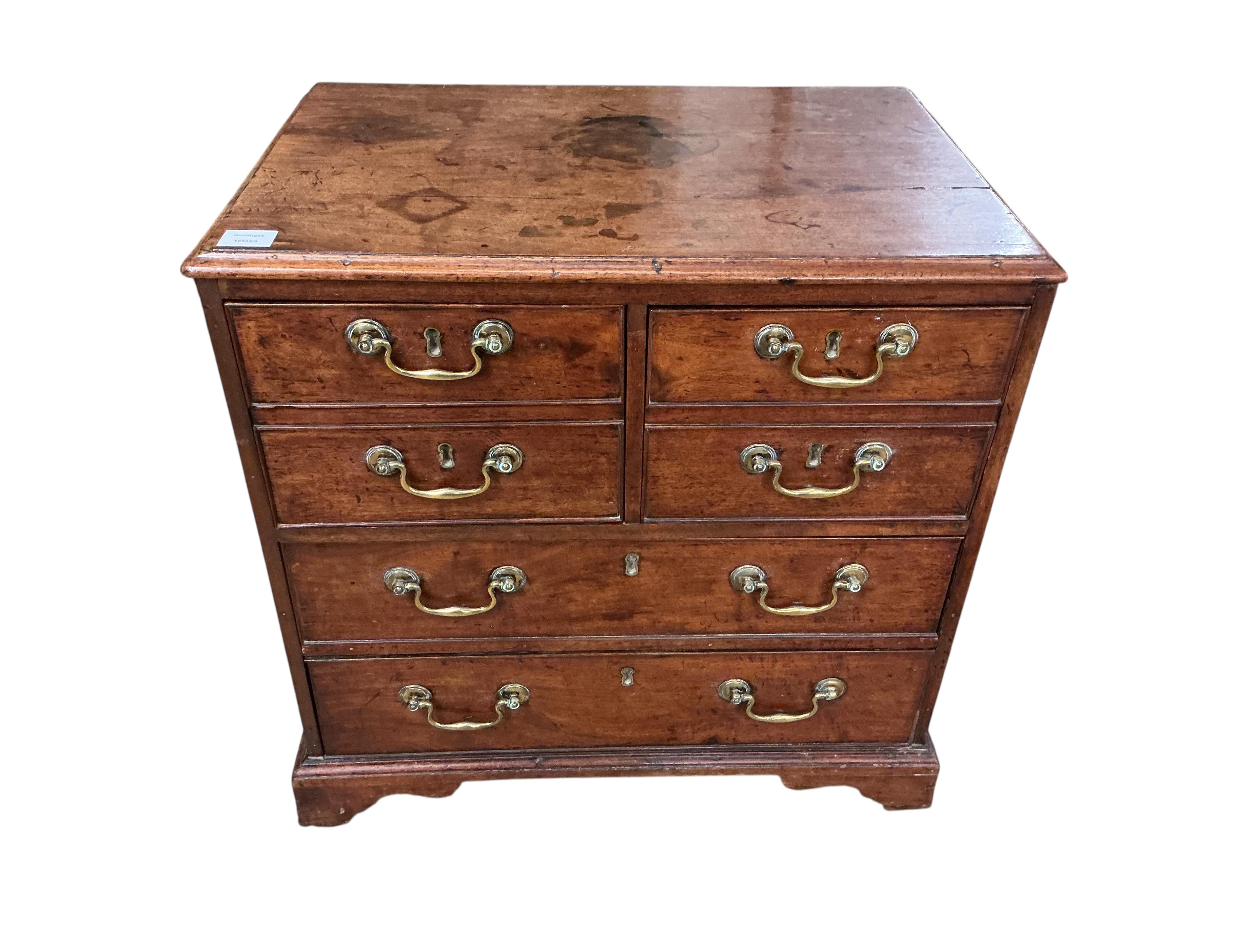 A small George III mahogany chest of four drawers, width 69cm, depth 46cm, height 68cm